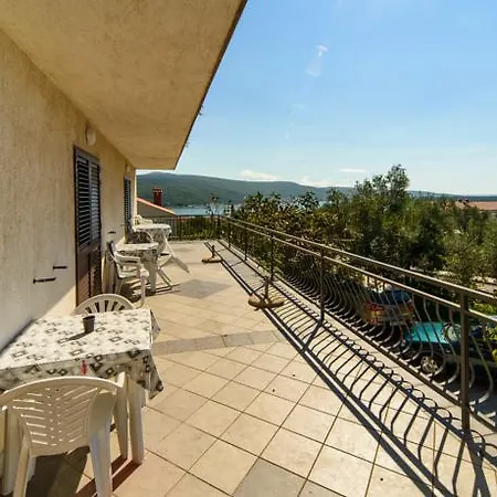 Katica Apartman *